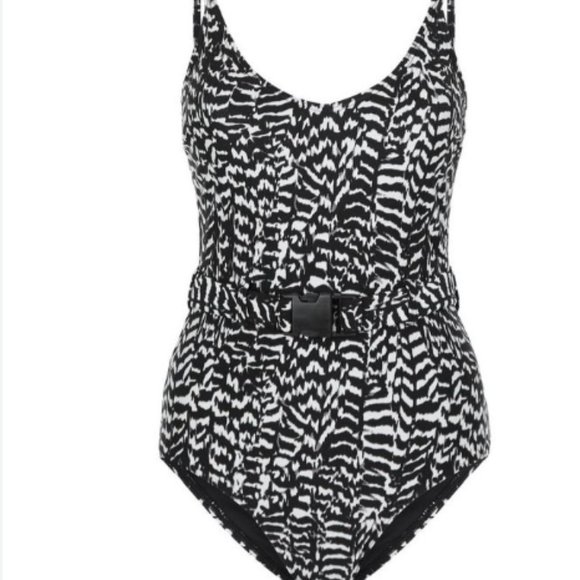Curves Black Animal Print Belted Swimsuit w/adjustable strap (Never Worn) - Picture 1 of 7